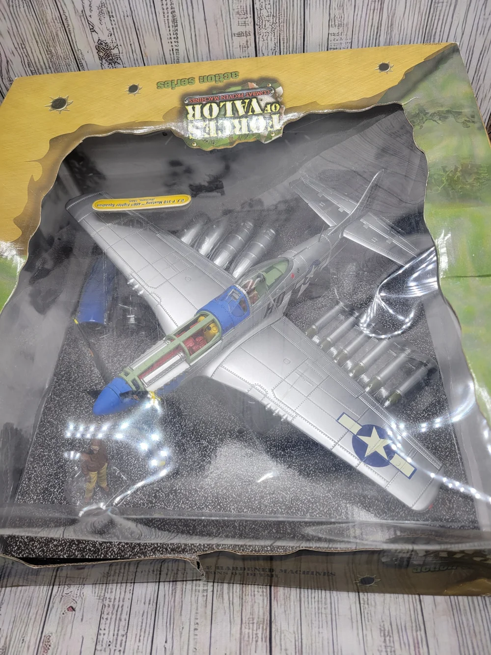 Forces of Valor 1:32 scale diecast model of a P-51D Mustang.